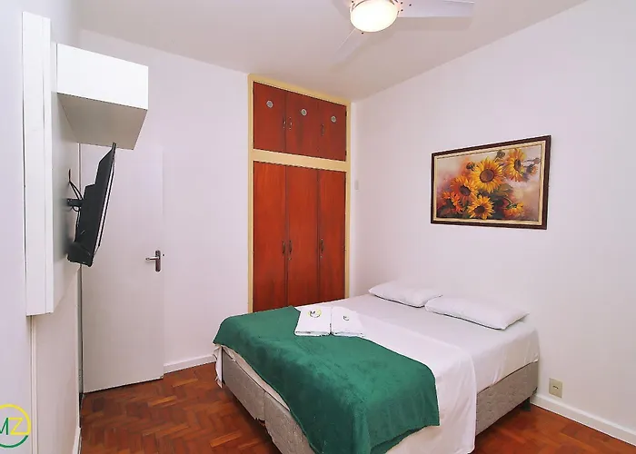Sala e 2 quartos ECONÔMICO em Copacabana Rio de Janeiro, Brasil