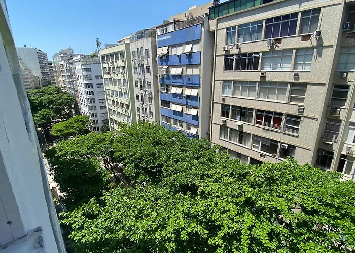 STUDIO COMPLETO na praia de COPACABANA, perto Ipanema Gal Osório, com ar, wifi, netflix, até 3 pessoas, pauloangerami SF138