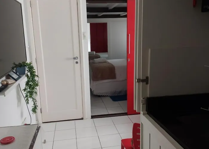 Ipanema Posto8 1quarto e 1mesanino FLAT40m2 rua Hotel Fasano