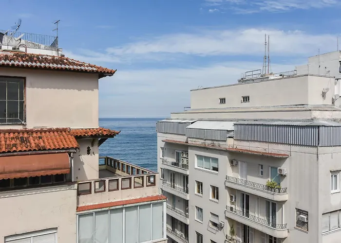 Luxo e Design Vista Mar no Posto 5 - Copacabana
