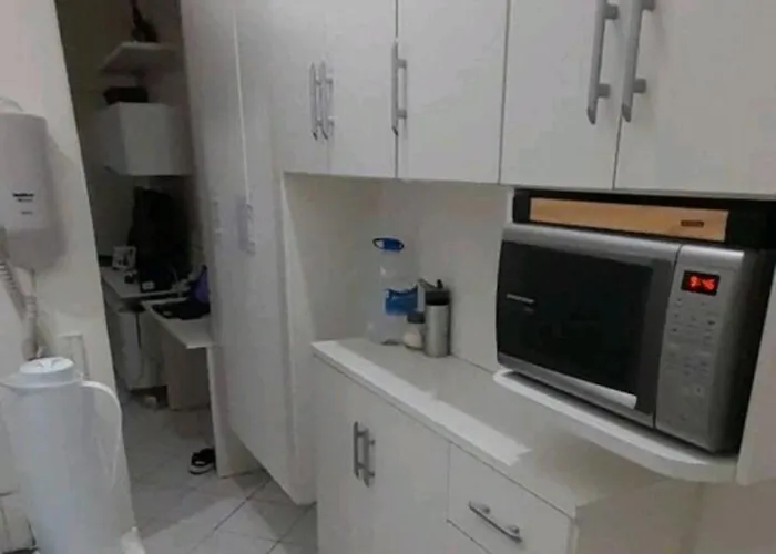 Apto Copacabana - Posto 5 - Otima Localizacao