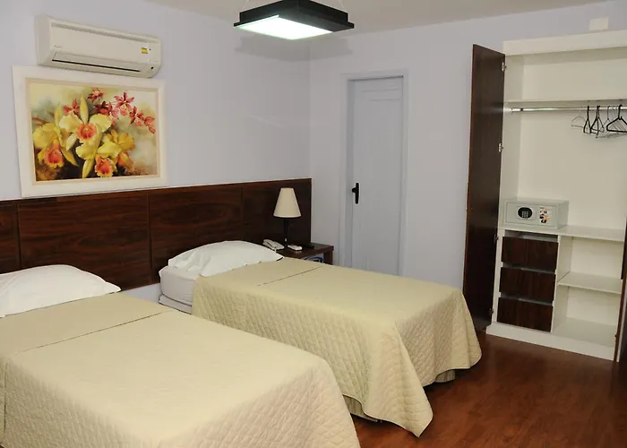 Gallant Hotel