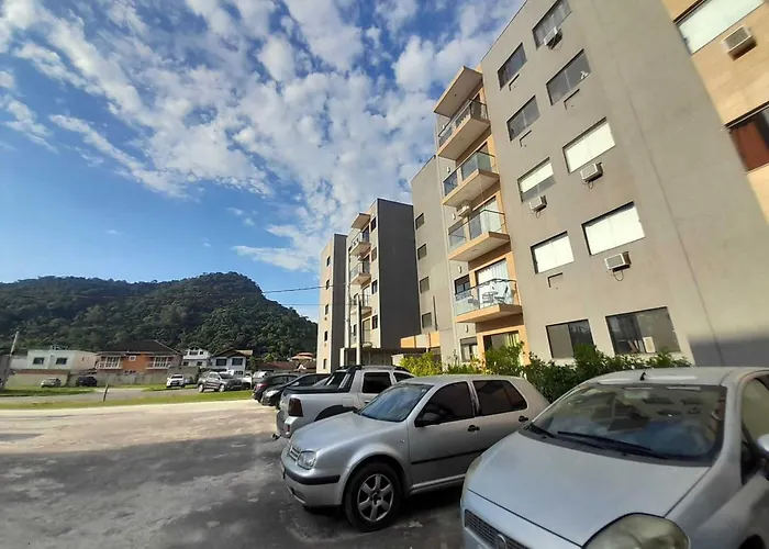 Flat Piscina Ar Vaga 5Min Recreio Prox Ct Flamengo