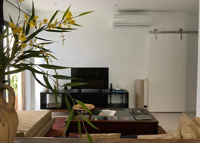 Residencial Lagoa com garagem, piscina, sauna e portaria 24h