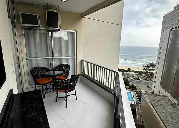 Apartamento Encantador, Pé na Areia.