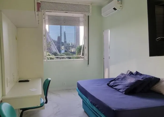 Apto no coração da Lapa com ar!