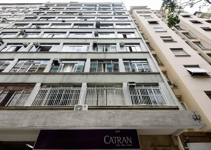 1 Quarto A 200M Da Praia De Copacabana | Sc 86/712 Rio de Janeiro, Brasil