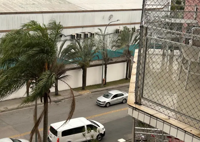 de três quartos até seis pessoas localizado de frente para o Rock in Rio