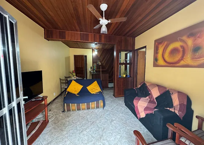 Apt mobiliado a 300m da praia