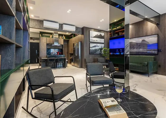 Luxe At Copacabana