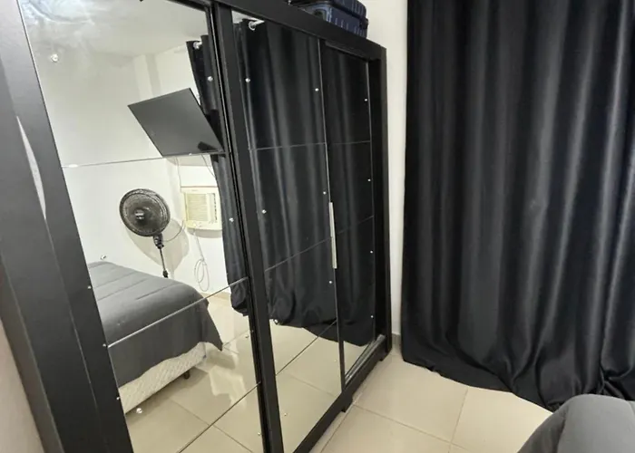 Apartamento À 200 Metros Da Praia
