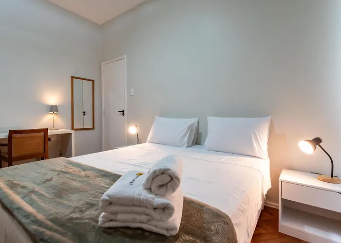 Moderno apartamento em Ipanema - PM203 Z1