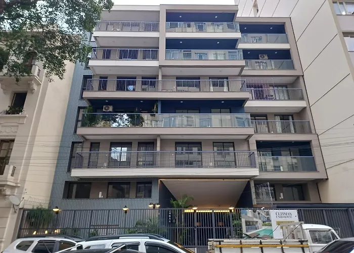 seu merecido lar carioca, com piscina e academia