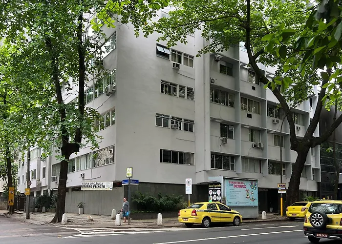 Super Duplex em Copacabana - Tranquilidade ao lado do Metrô