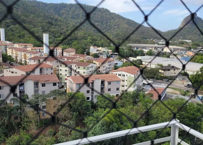 Novo e aconchegante apartamento 2 quartos Vivaz Prime Estrada dos Bandeirantes próximo Projac e Rio centro supermercados farmácias restaurantes transporte público