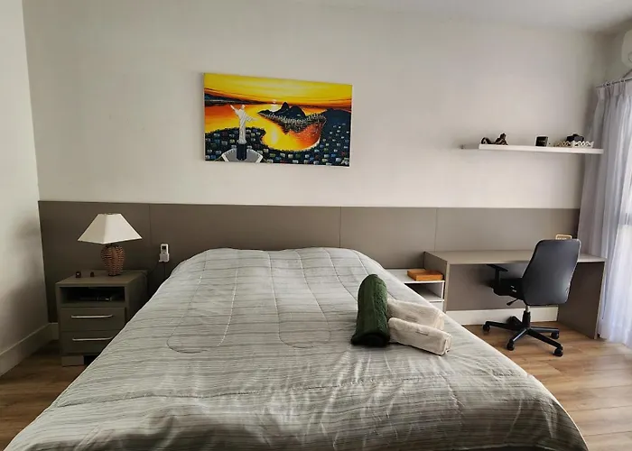 Suíte ao lado da praia-shared apartment