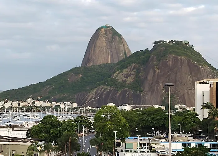 Kitnet com vista do Pão de Açúcar e Enseada de Botafogo