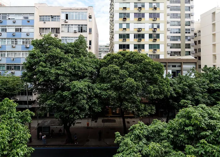 Apartamento A 300M Da Praia De Ipanema | Vp318/404