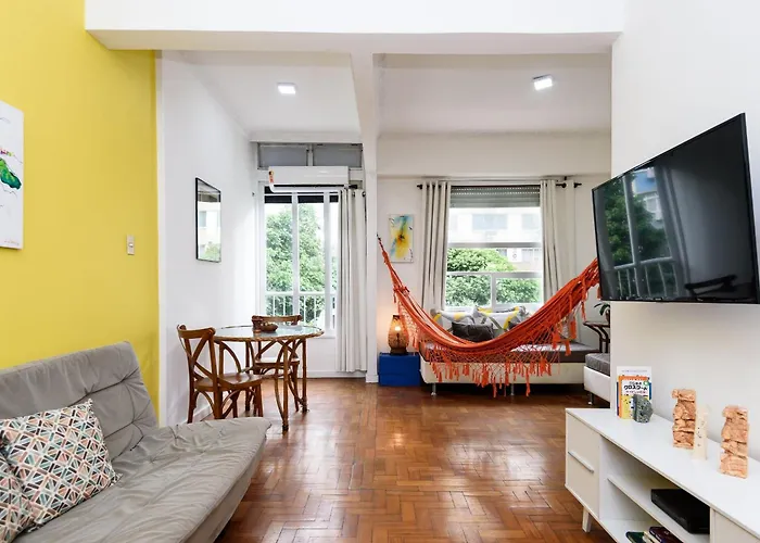 Apartamento A 300M Da Praia De Ipanema | Vp318/404