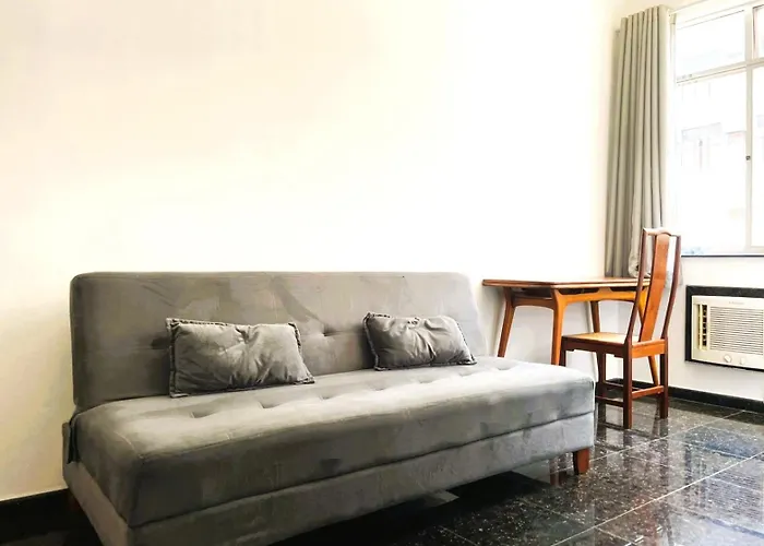 Com Localizacao Perfeita Em Copacabana