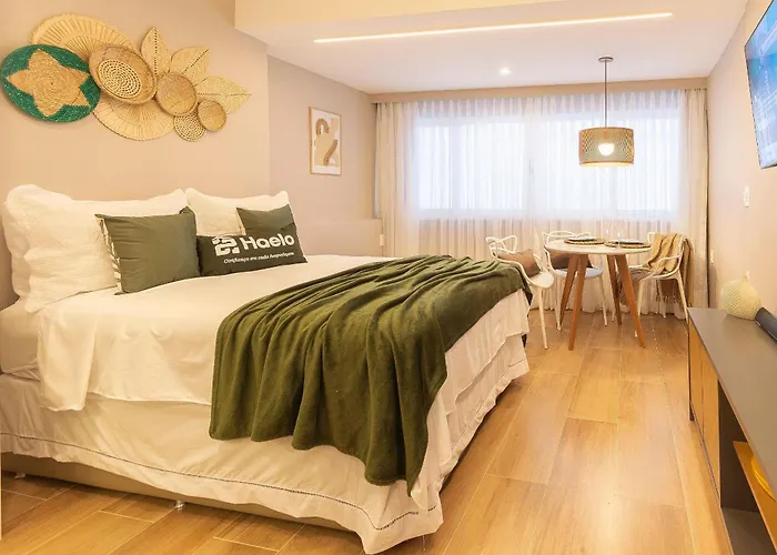 Studio Moderno e Aconchegante para Casal no Leme