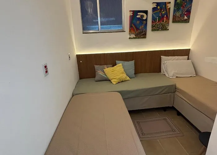 Copacabana Studio 1 Block From The Beach