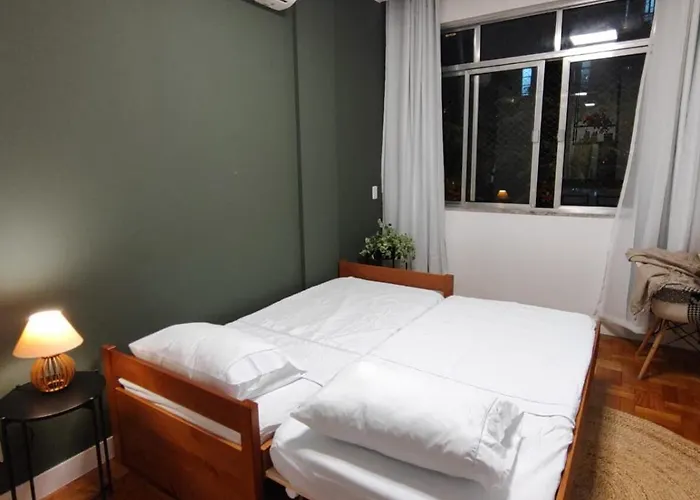 Confortavel E Funcional - Ideal Para Casal E Familia No Melhor Quarteirao De Copa Rj- Wi Fi - 2 Banheiros Completos - 2 Tvs E 2 Ar Cond Com Garagem Rio de Janeiro, Brasil
