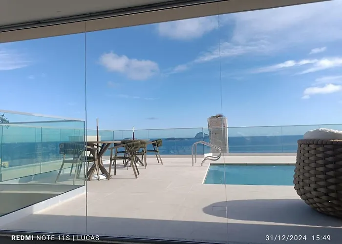 Apart-Hotel Varanda Vista Mar, Montanha E Piscina