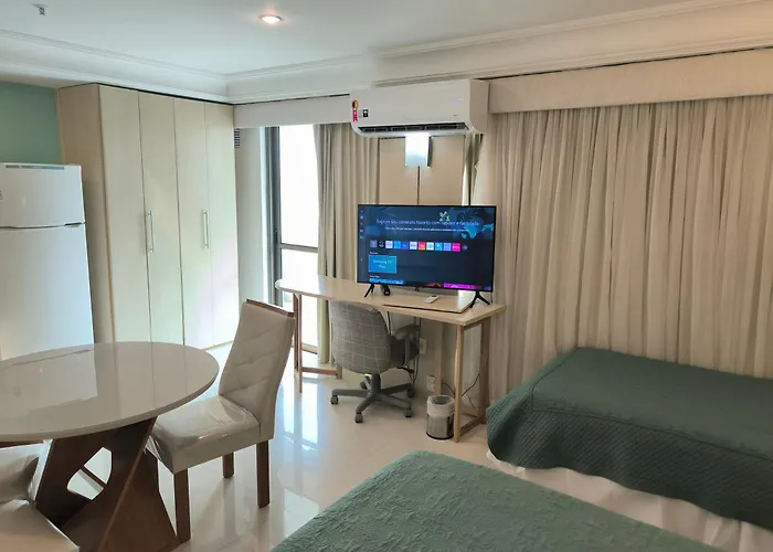 Barra Prime Flats, Ed Mediterrâneo, wi-fi 400Mb, balsa pra praia grátis, ar condicionado novo! Rio de Janeiro, Brasil