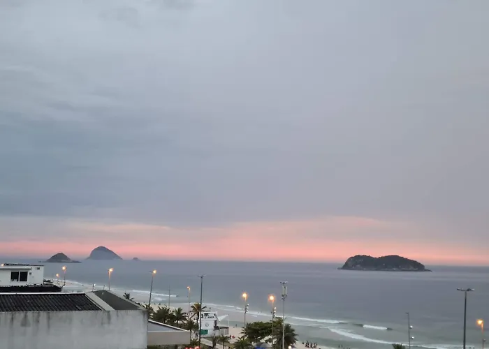 Apto Barra da Tijuca Frente pro Mar