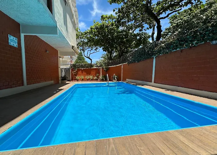 Casa com piscina e churrasqueria privativa na praia do Pepê a apenas 80 metros do mar Rio de Janeiro, Brasil
