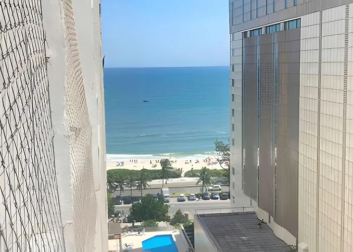 Barra palace Posto 3 frente Praia