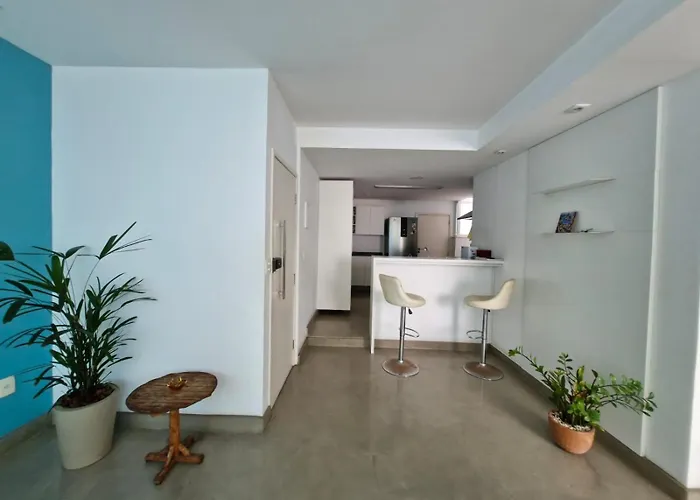 Apartamento No Leblon! Broad, Illuminated, Close To Everything! Rio de Janeiro, Brasil