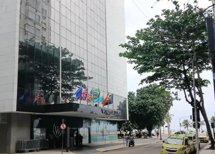 Apartamento Leme, 100m da Praia