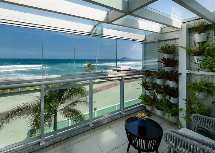 Frente Mar no Recreio com Varanda Privativa Ideal para Família Rio de Janeiro, Brasil