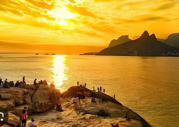 Vista deslumbrante e conforto em Ipanema