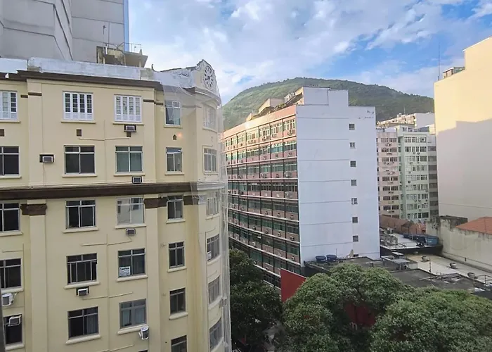Luxury Copacabana Flat 1 Min Walk To Beach Fast Wifi Roxy Theater District