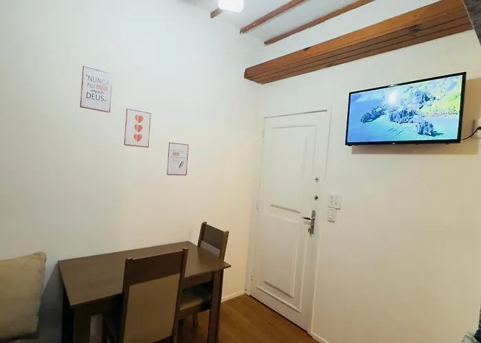 Apmaravilhoso Quarto E Sala Leblon Recem Reformado Aceito 5 Pessoas Na Ataulfo De Paiva Rio de Janeiro, Brasil