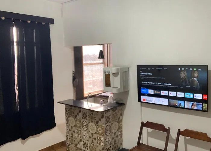 Centro, frente para o sambodromo, privado total, SmarTV, tudo perto