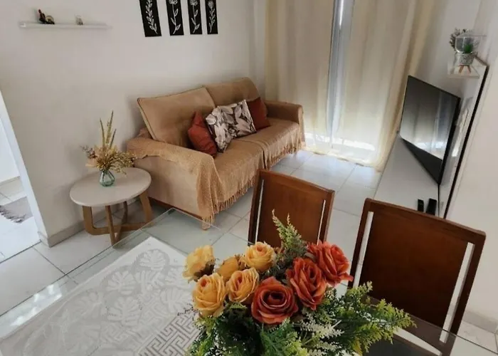 Apto completo com garagem