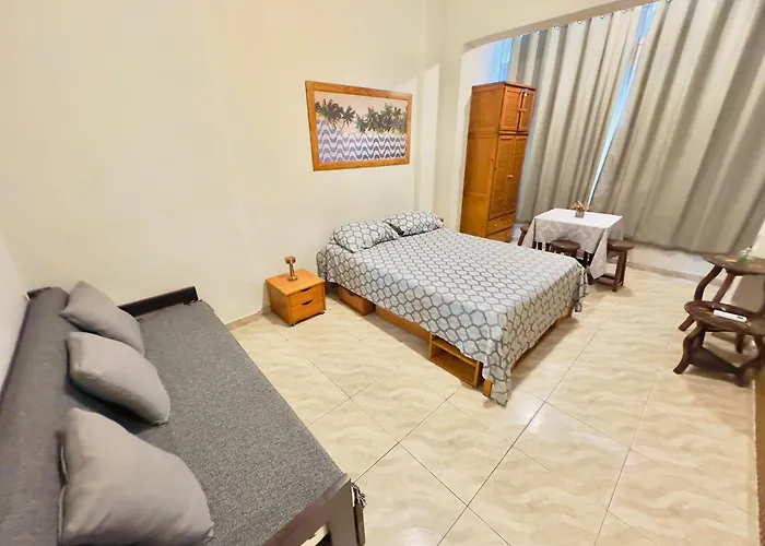 Ocean Post 4 Copacabana - apartamento completo no melhor ponto de Copacabana , a 200m da praia e 350m do metrô