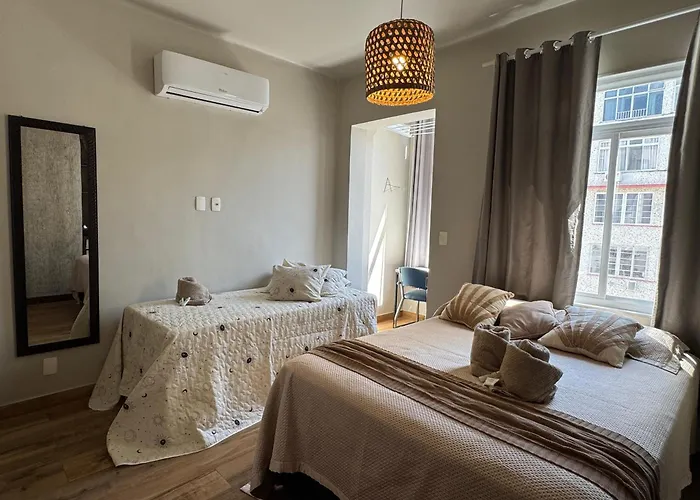 Próximo ao Copacabana Palace e a Praia CM13-1001