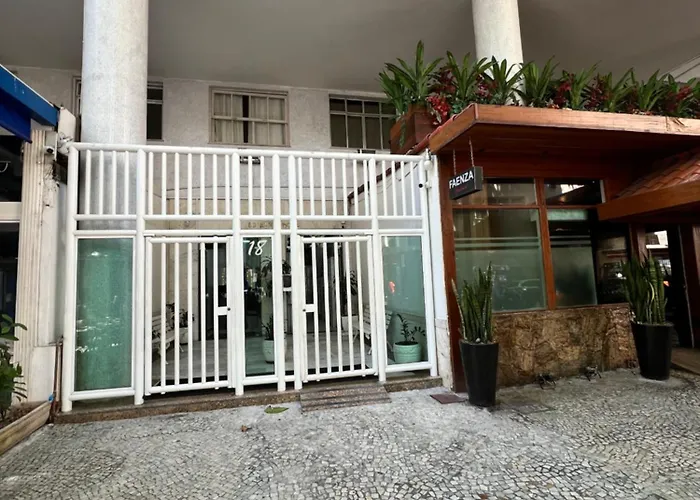 Studio Copacabana