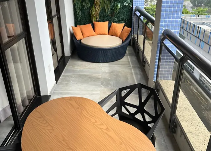 Apê Beira da Praia. Moderno!
