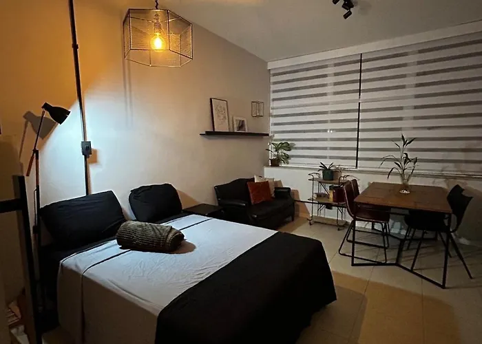 Loft com área de trabalho isolado - Centro do Rio de Janeiro