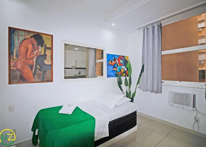Studio silencioso para 3 pessoas em Copacabana