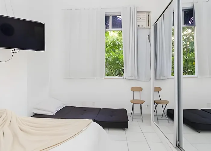 Visc303| Quarto e Sala próximo a Praia de Ipanema Rio de Janeiro, Brasil