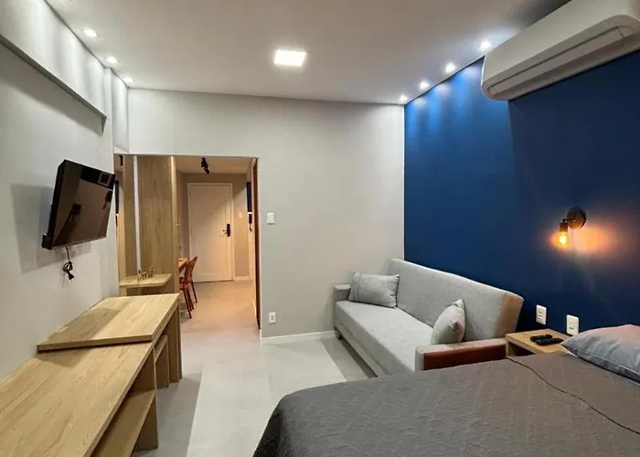Studio Recem Reformado Em Copacabana - Posto 4 Rio de Janeiro, Brasil