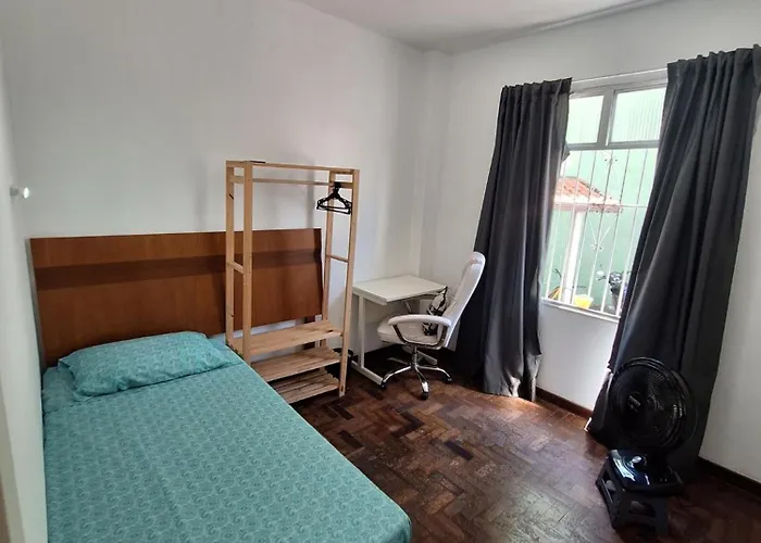 Quarto Tranquilo E Familiar No Leblon - Quiet Family Room In Leblon