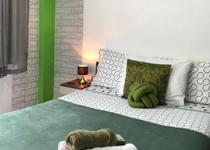 Studio Conjugado Em Copacabana